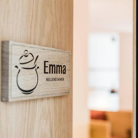 Pension Haus Tirol Лайон Екстериор снимка