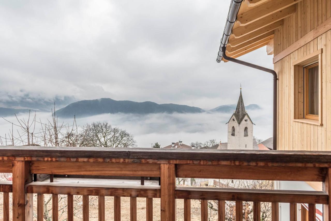 Pension Haus Tirol Лайон Екстериор снимка
