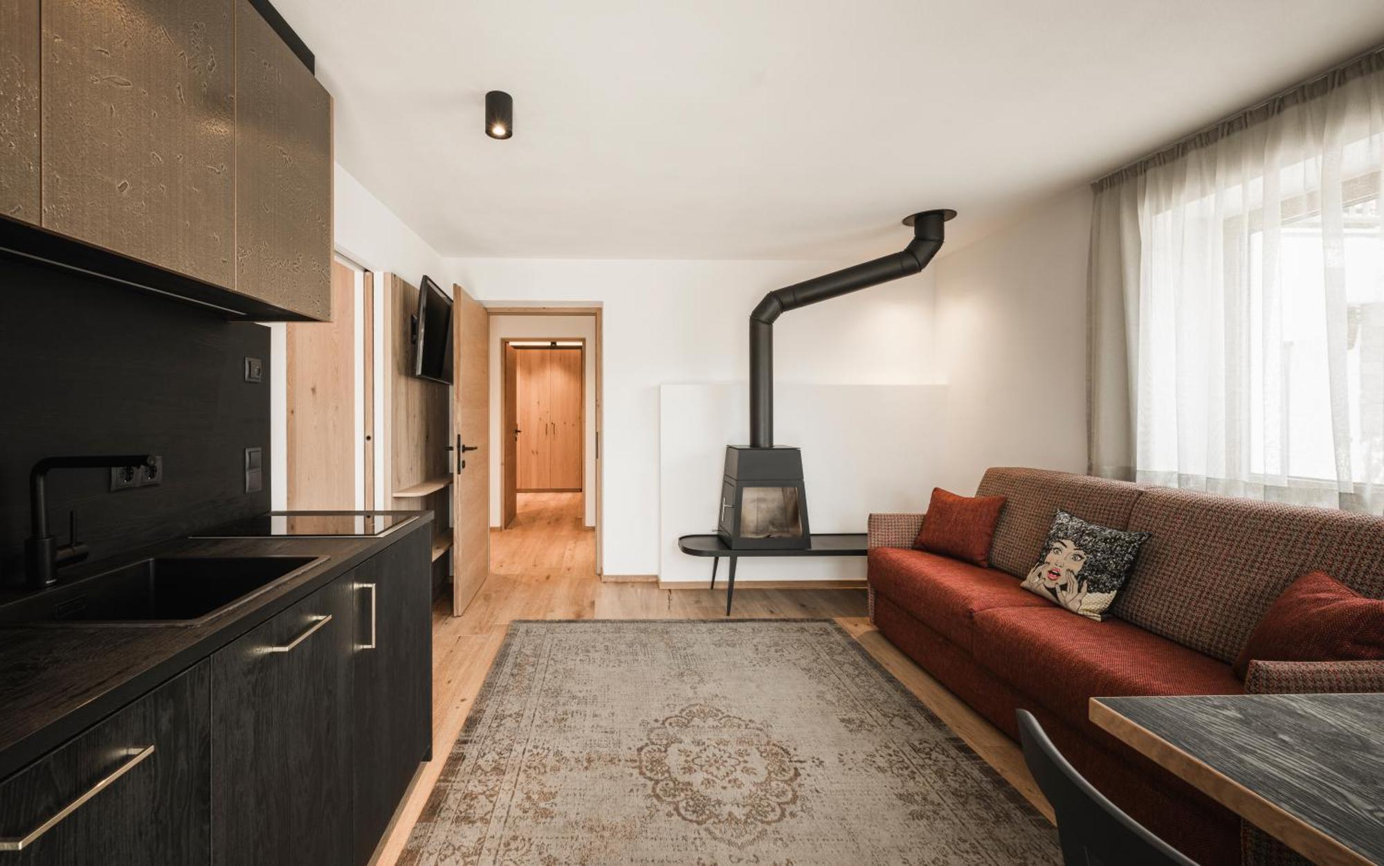 Pension Haus Tirol Лайон Екстериор снимка